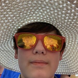 Meet your Posher, Jackson